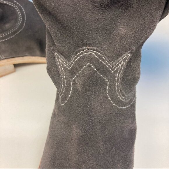 SAM EDELMAN Sz 8.5 Suede Western Style Stacked 1.5”  Heel Booties - Picture 3 of 10